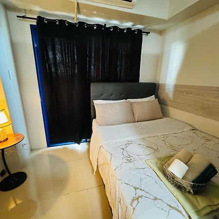 Moa Pasay Sea Residences Condotel Exteriör bild