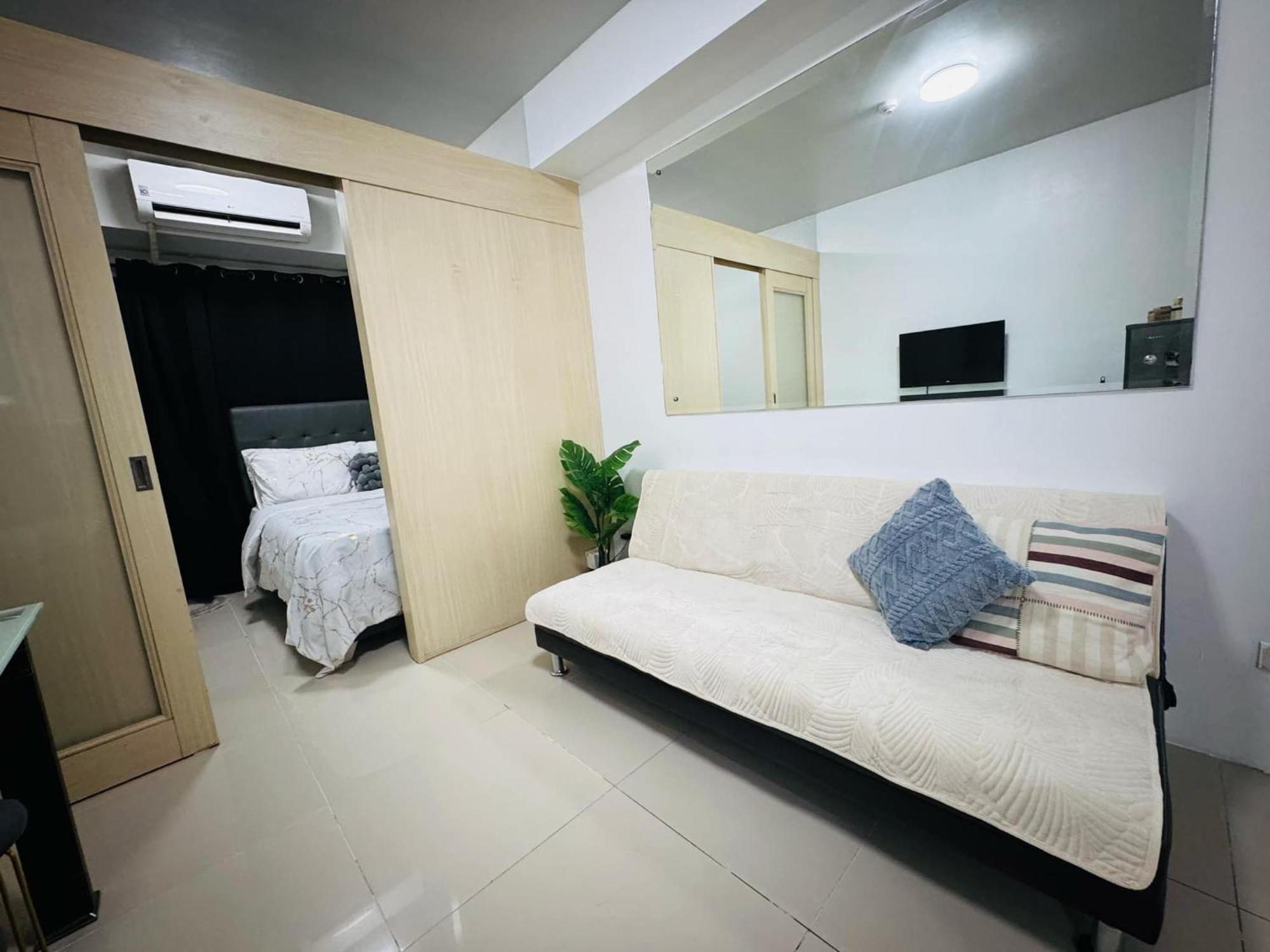 Moa Pasay Sea Residences Condotel Exteriör bild