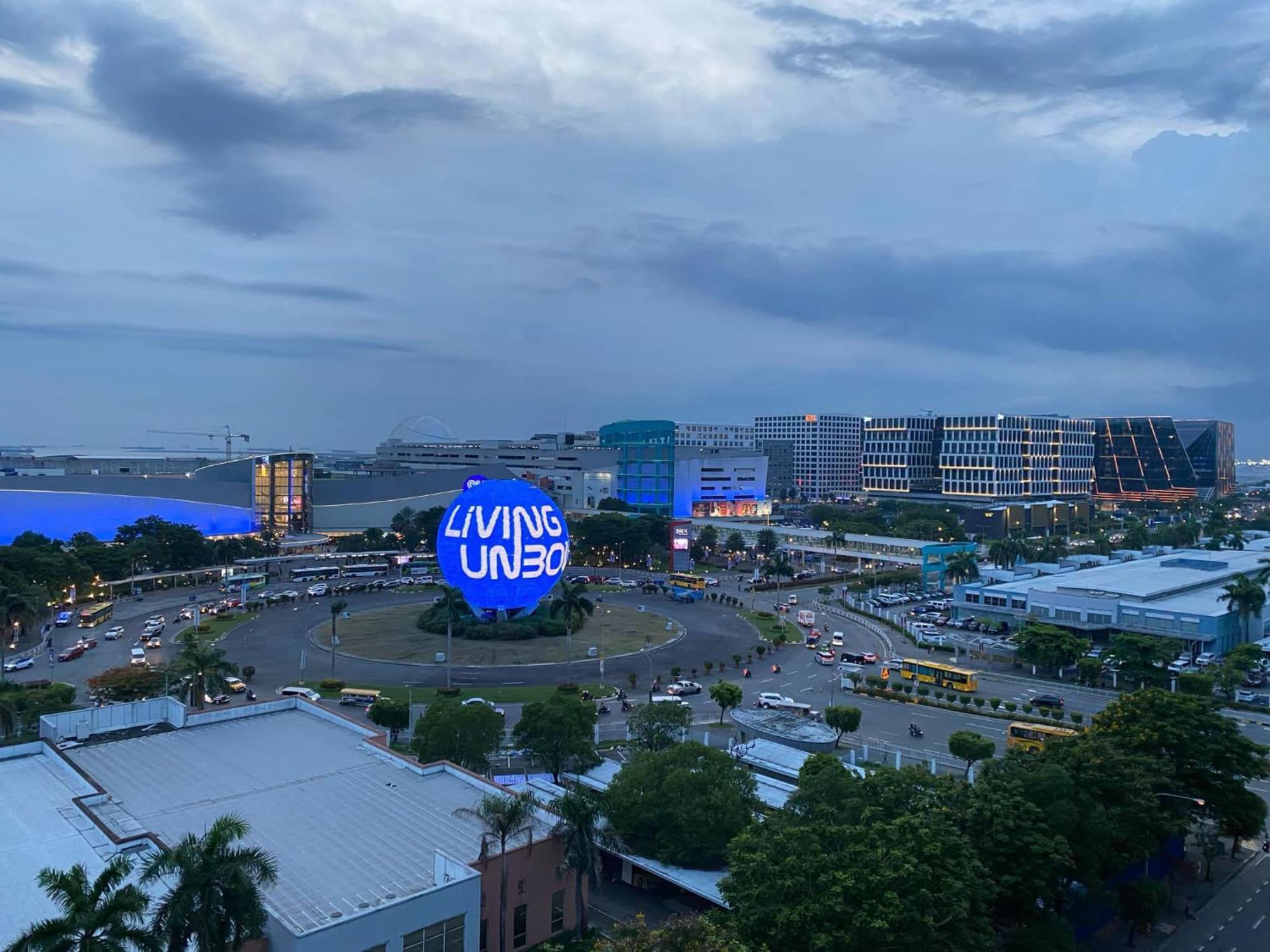 Moa Pasay Sea Residences Condotel Exteriör bild