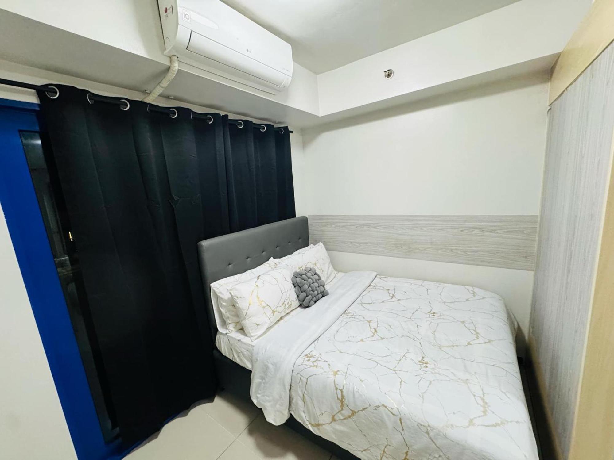 Moa Pasay Sea Residences Condotel Exteriör bild